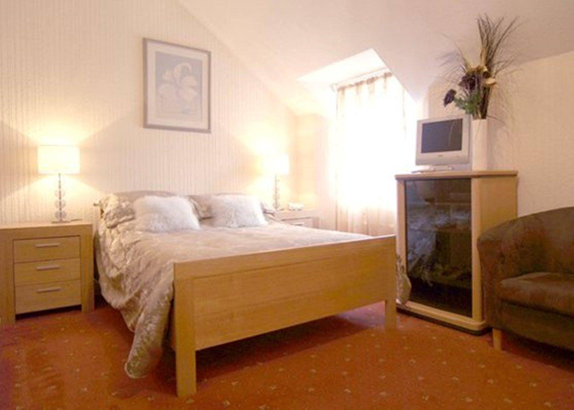 Smithaleigh Farm Rooms And Apartments Sparkwell المظهر الخارجي الصورة